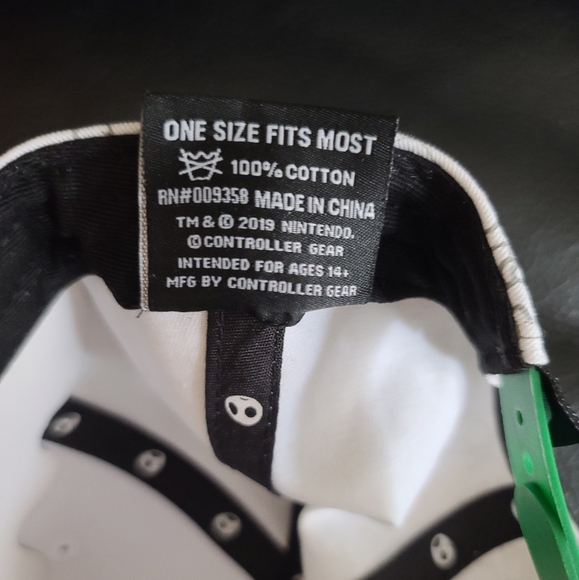 Nintendo Super Mario Green/White Yoshi Snapback Hat - Picture 6 of 10